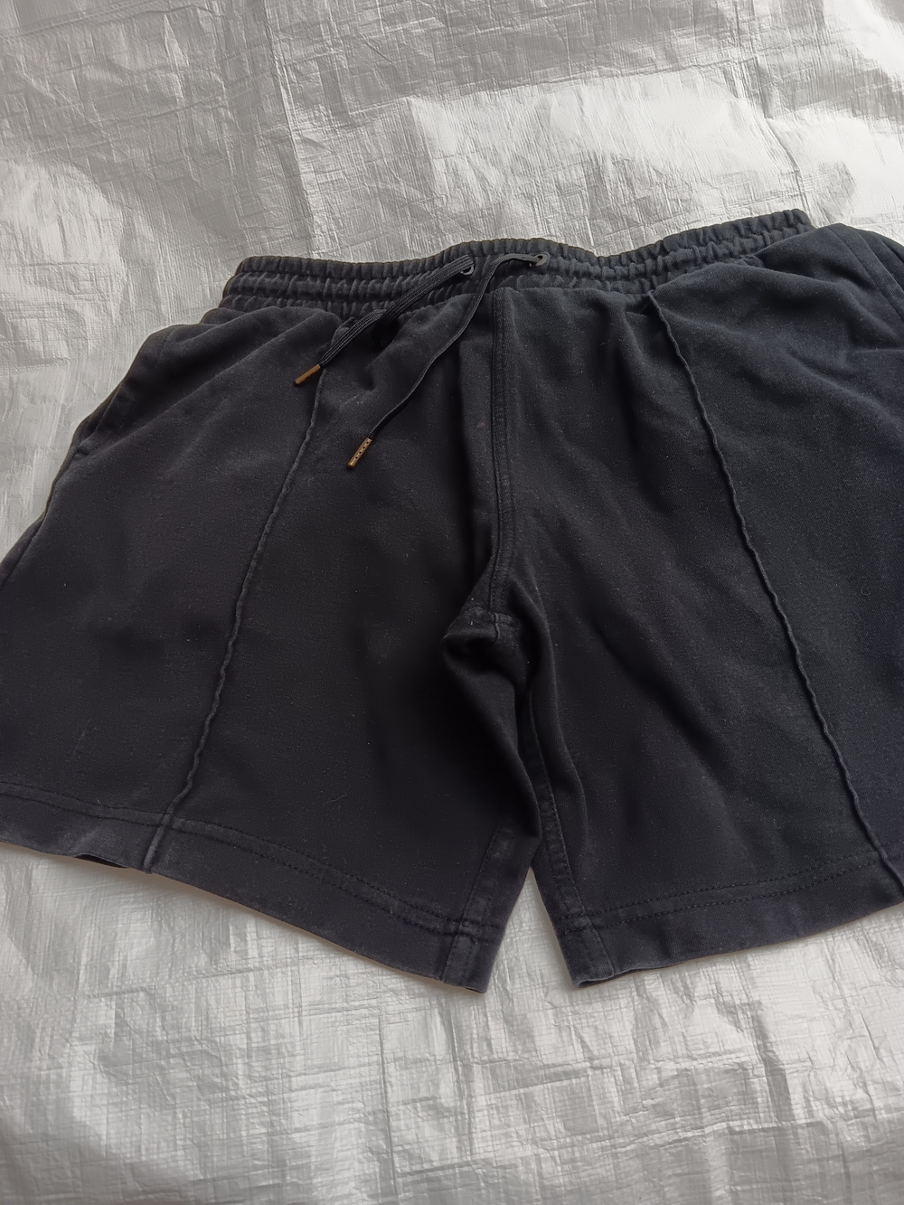 H&M brand black drawstring casual shorts for women